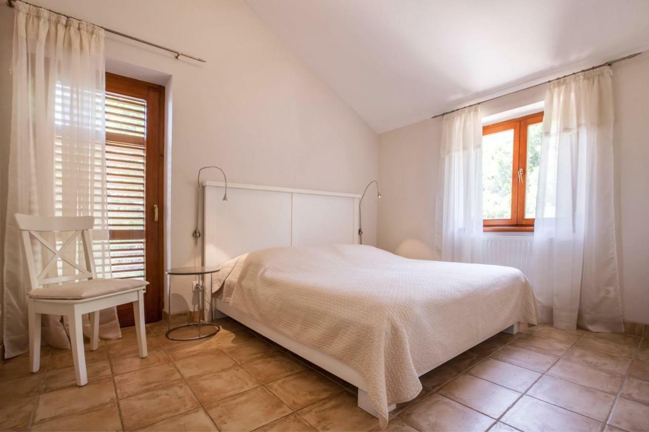 Villa Pod Borom Sveta Nedelja  Exterior foto