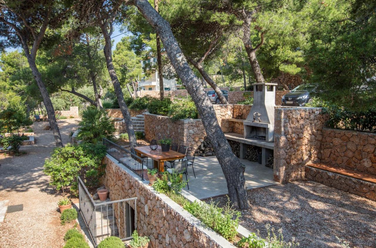 Villa Pod Borom Sveta Nedelja  Exterior foto